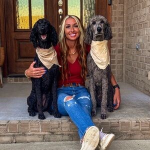 Meet your Posher, Shelbi